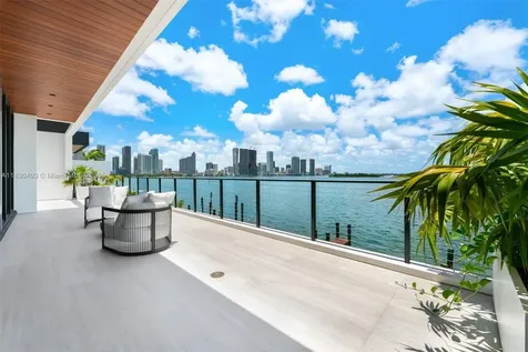 1045 N Venetian Drive Miami FL 33139