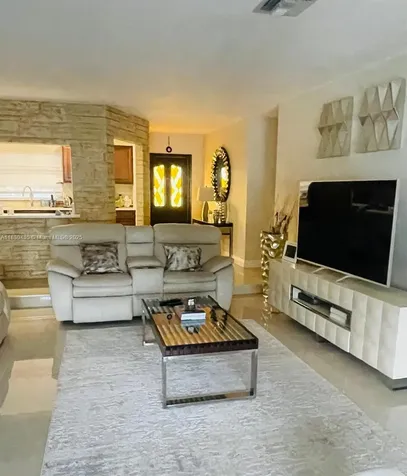6790 SW 10th Court Pembroke Pines FL 33023
