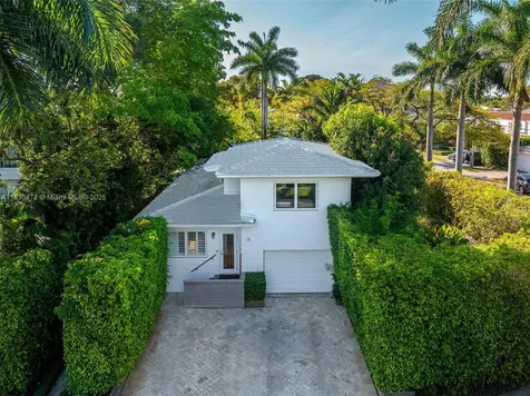 6001 N Bay Road Miami Beach FL 33140