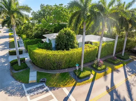 6001 N Bay Road Miami Beach FL 33140