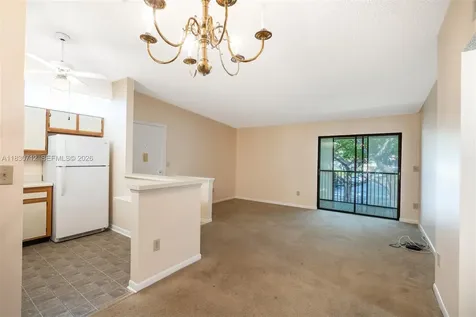 10869 W Clairmont Circle Tamarac FL 33321