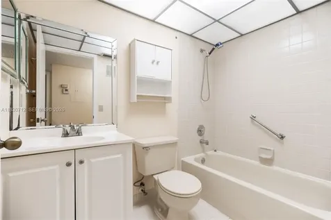 10869 W Clairmont Circle Tamarac FL 33321