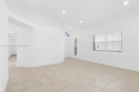 324 NW 107th Avenue Pembroke Pines FL 33026