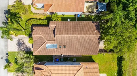 324 NW 107th Avenue Pembroke Pines FL 33026