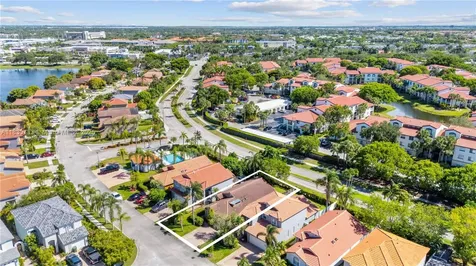 324 NW 107th Avenue Pembroke Pines FL 33026