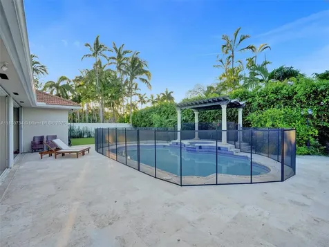 12401 SW 77th Street Miami FL 33183