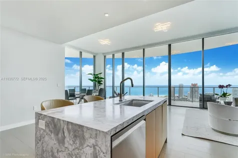500 Alton Road Miami Beach FL 33139