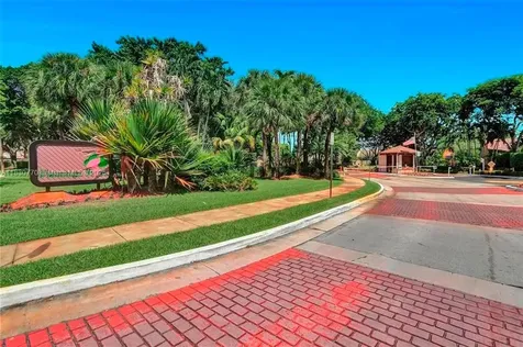 Pembroke Pines FL 33026