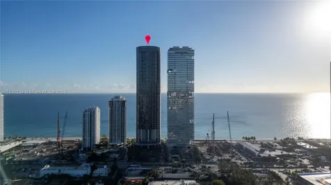 18555 Collins Avenue Sunny Isles Beach FL 33160