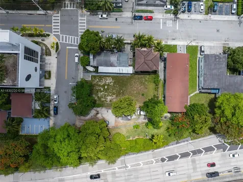 367 SW 11th Street Miami FL 33130