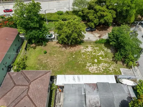 367 SW 11th Street Miami FL 33130