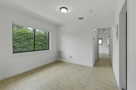 36 NW 52nd Street Miami FL 33127