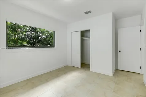 36 NW 52nd Street Miami FL 33127