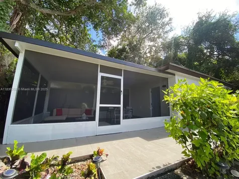36 NW 52nd Street Miami FL 33127