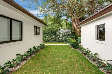 36 NW 52nd Street Miami FL 33127