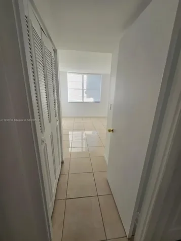 486 NW 165th Street Road Miami FL 33169