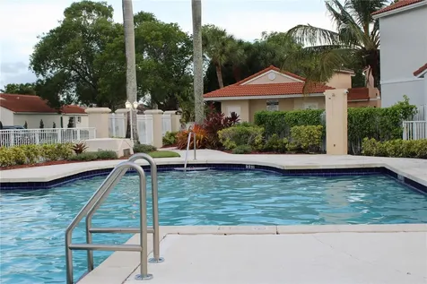 936 SW 180th Terrace Pembroke Pines FL 33029