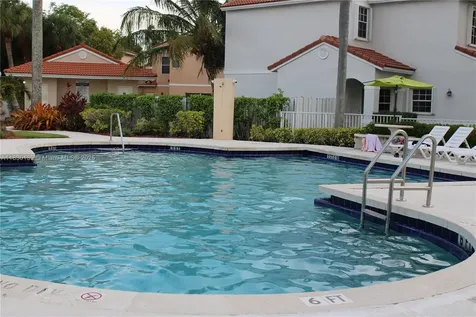 936 SW 180th Terrace Pembroke Pines FL 33029