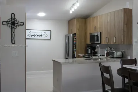 936 SW 180th Terrace Pembroke Pines FL 33029