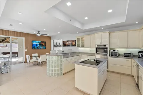 13815 SW 38th Street Miami FL 33175