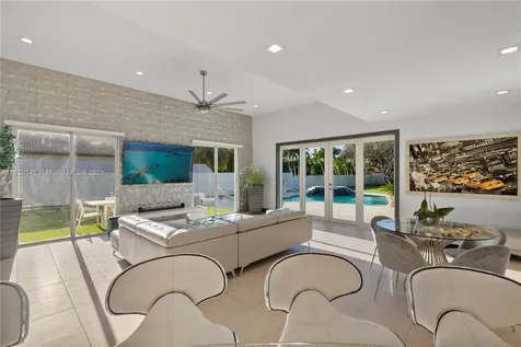 13815 SW 38th Street Miami FL 33175