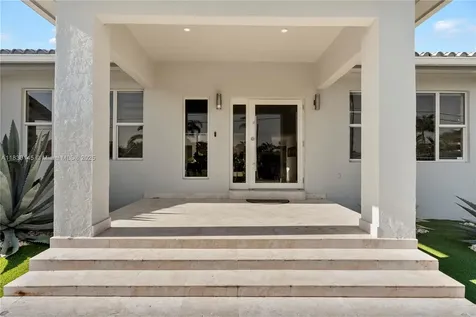 13815 SW 38th Street Miami FL 33175