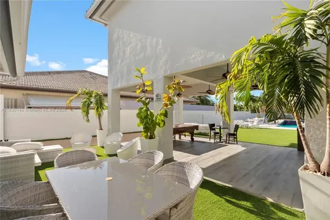 13815 SW 38th Street Miami FL 33175