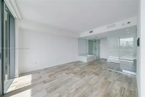 650 NE 32nd Street Miami FL 33137