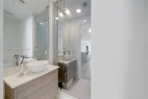 650 NE 32nd Street Miami FL 33137