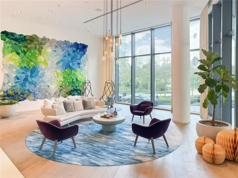 650 NE 32nd Street Miami FL 33137