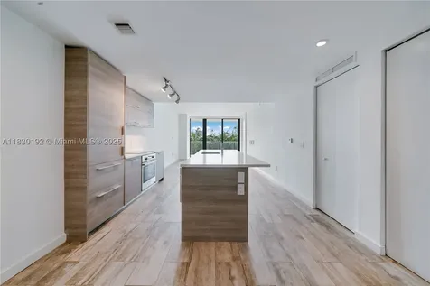 650 NE 32nd Street Miami FL 33137