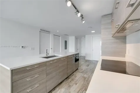 650 NE 32nd Street Miami FL 33137