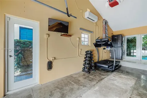 837 Espanola Way Miami Beach FL 33139
