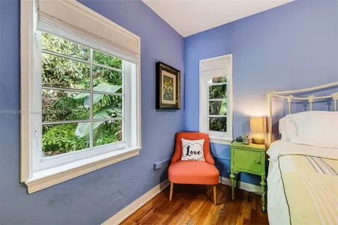 837 Espanola Way Miami Beach FL 33139
