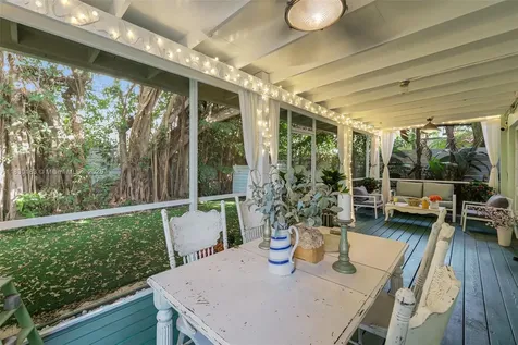837 Espanola Way Miami Beach FL 33139