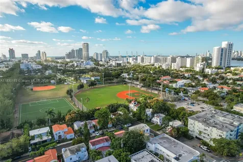 837 Espanola Way Miami Beach FL 33139