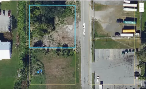 875 Joe Louis Avenue Pahokee FL 33476