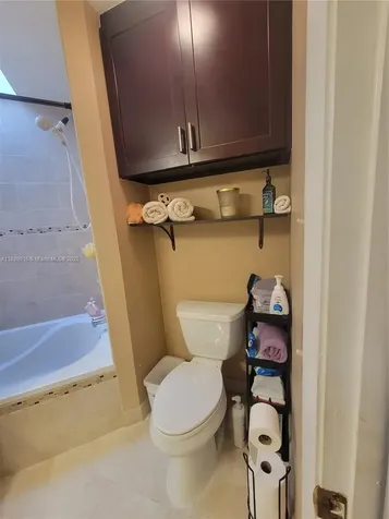 810 SW 113th Terrace Pembroke Pines FL 33025