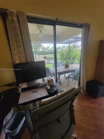 810 SW 113th Terrace Pembroke Pines FL 33025