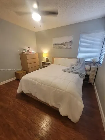 810 SW 113th Terrace Pembroke Pines FL 33025