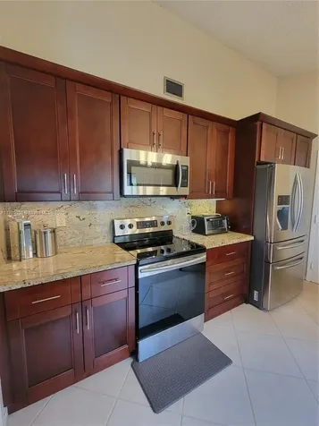 810 SW 113th Terrace Pembroke Pines FL 33025