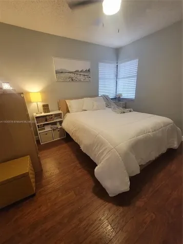 810 SW 113th Terrace Pembroke Pines FL 33025