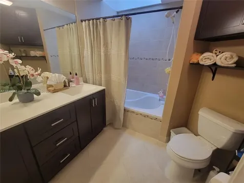 810 SW 113th Terrace Pembroke Pines FL 33025