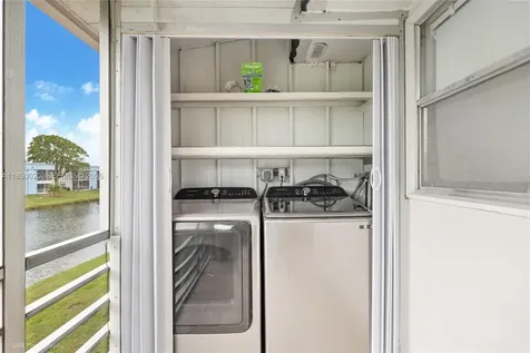 369 Saxony H Delray Beach FL 33446
