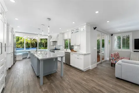 11401 SW 69th Avenue Pinecrest FL 33156