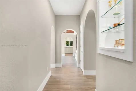 11401 SW 69th Avenue Pinecrest FL 33156