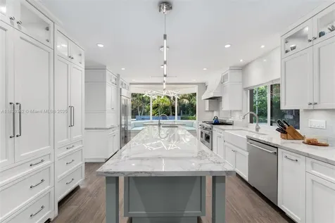 11401 SW 69th Avenue Pinecrest FL 33156