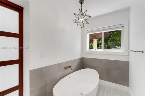 11401 SW 69th Avenue Pinecrest FL 33156