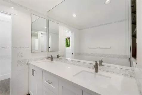 11401 SW 69th Avenue Pinecrest FL 33156