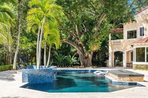 11401 SW 69th Avenue Pinecrest FL 33156
